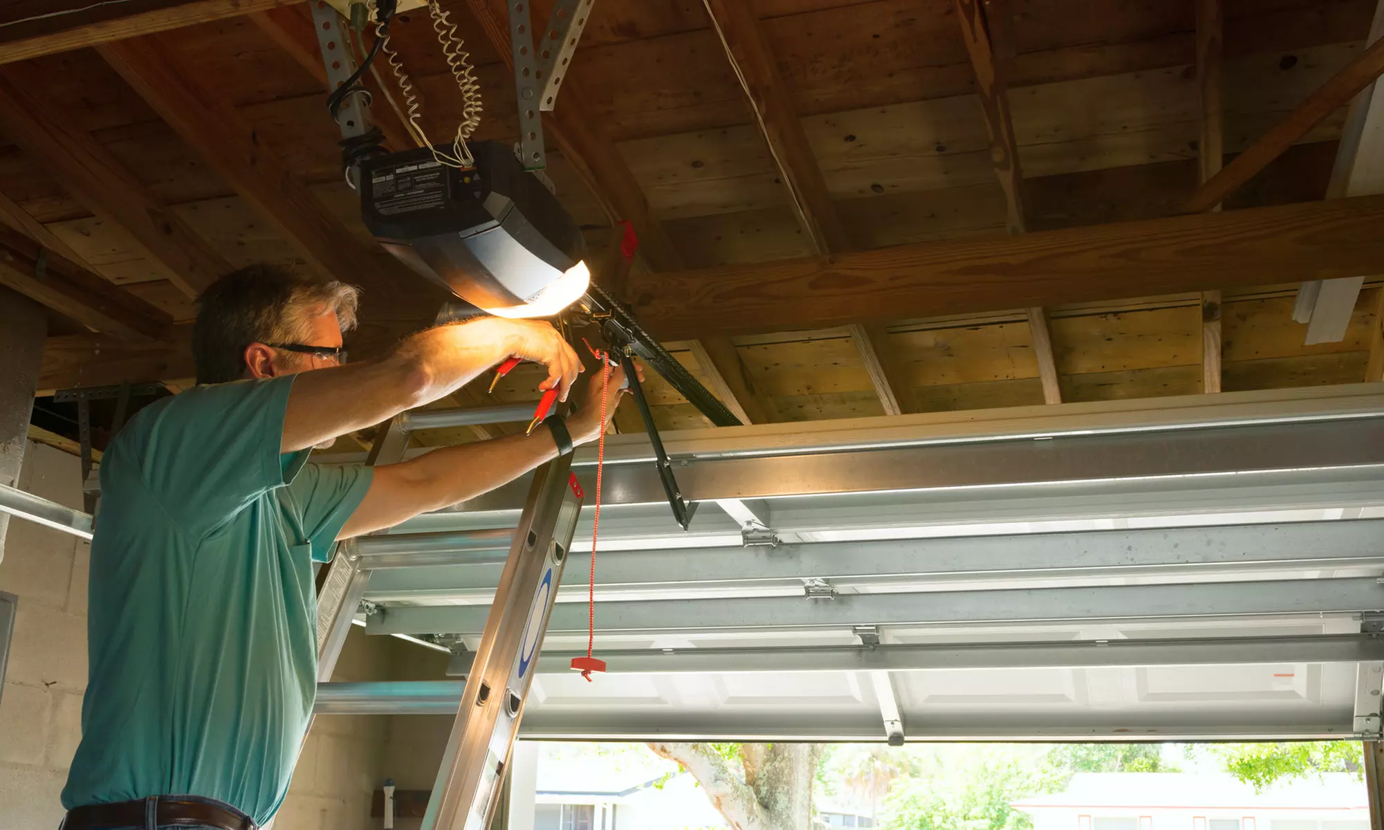 garage door replacement